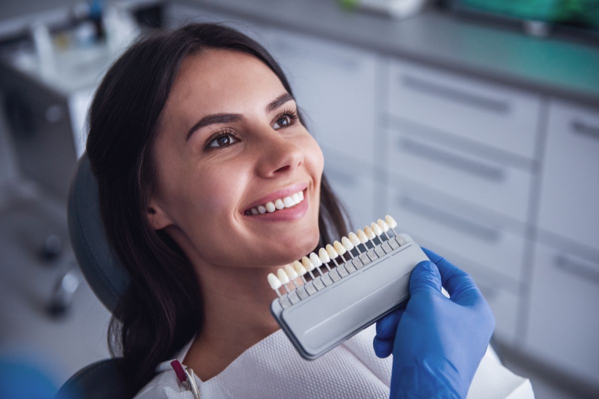 Smile Brighter This Christmas: Teeth Whitening Advice from Your Trusted Community Dentist